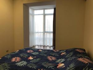 Біля шпиталю Atlant aparts зі світлом