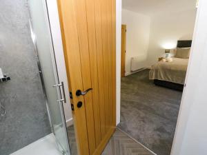 Silverbirch Cottage - 3 Bedrooms - Sleeps 6