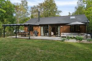 Family Retreat Between Forest And Beach In Odden