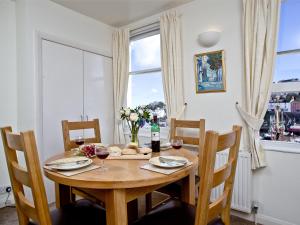 2 Fishermans Loft