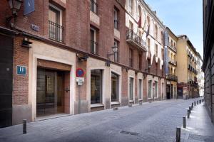 Calle Aduana, 19, 28013 Madrid, Spain.