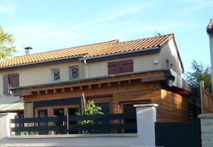 EcooNid studio indépendant, proche du tram, dEurexpo et Lyon