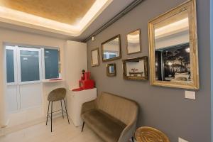 Golden Glow Studio - Elegant Retreat in Bucharest