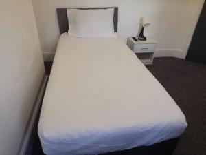 Green-Lodge Triple Double & Single Rooms Near LFC Anfield Free Street Parking 24-7