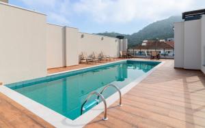 Apto novo na praia da Toninhas 203