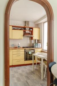 Cosy 2 Bed Flat in Naujamiestis