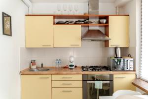 Cosy 2 Bed Flat in Naujamiestis