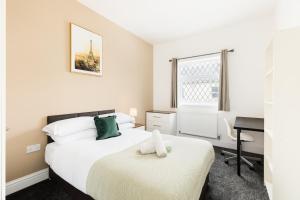 Contractors-Sleeps 7-FreeWiFi-CityCentre