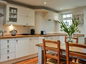 The Police Station - Uk45642