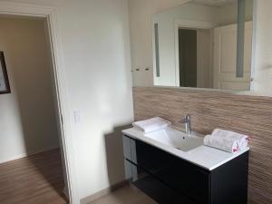 House on Vellingtoft in Kværs - apartment and deluxe rooms