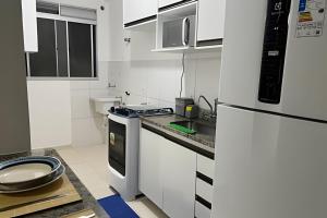 Apê Aconchegante Px à Av. Paralela e Metrô Imbuí