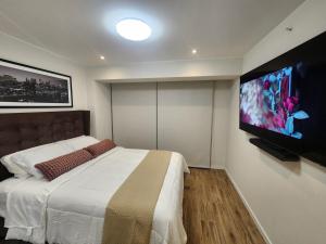 Elegante Departamento de Estreno en Centro Financiero