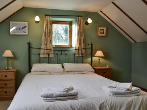 Aunt Nells Cottage - 18826