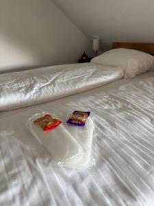 Zentrales, modernes Apartment mit Balkon, Küche & Garage