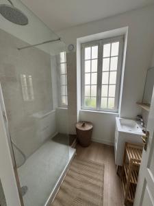 Cosy DUNOIS Studio rénové avec possibilité parking