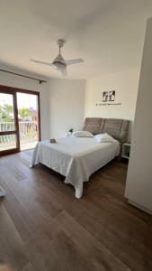 Casa com piscina a 50 metros do Mar