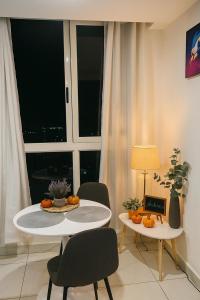 Sky lounge Loft vista al mar, bar en piscina