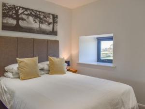 Elm Cottage - Uk48268