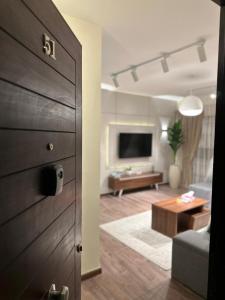 Modern 3BR Haven - In Heart of Beautiful Madinaty