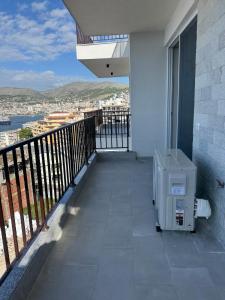 Two Bedroom Modern Seaview Apartment