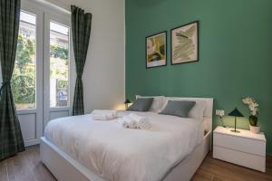 Habesha Flats - A quiet retreat just steps from the metro M1