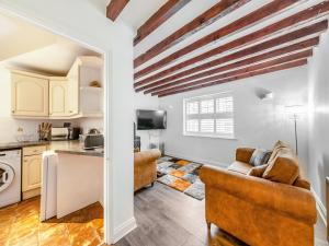 Rose Cottage - Uk45971