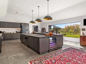 The Courtyard - Uk47180