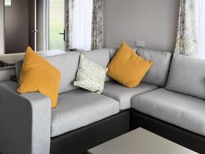 Katies Cosy Caravan - Uk48380