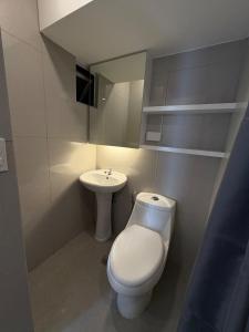 3BR golf view in fort victoria BGC