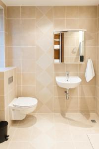 T10 Self check-in Hotel