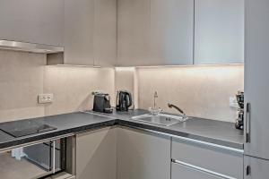 Thissio Acropolis Historic Flat 1