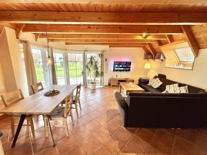 Holiday home with 2 bedrooms