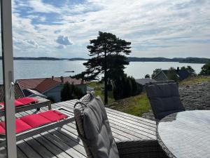 6 person holiday home in SVANESUND