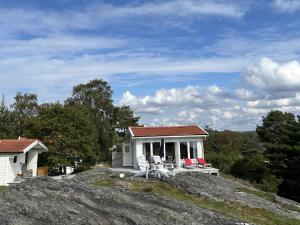 6 person holiday home in SVANESUND