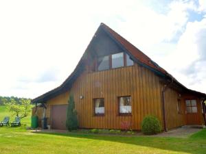 Holiday home in Zislow with swimming pool