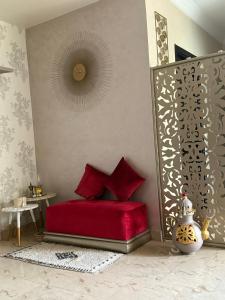 Appart bien équipé avec jardin privé à California