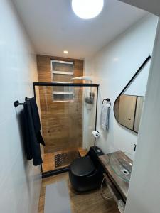 Princess of Copacabana with garage