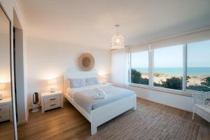 Grand Oceana - A Dual-unit Beachfront Getaway