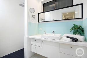 Coastal Beachfront Gateway in City Beach