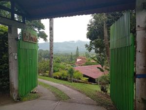 Eco Hotel Green Eden