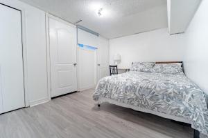 Bright & Spacious 2 Bedroom Apartment Free Wi-Fi, Free Parking, Near Nature Trails