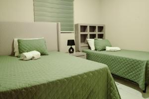 Green Valley House Santa Ana