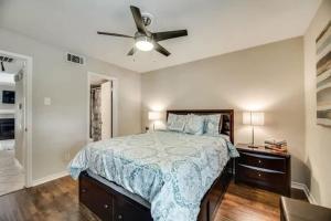 Cozy 2BD Apt DFW South I12