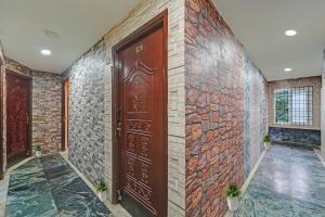 Collection O Pride Hospitality US Consulate