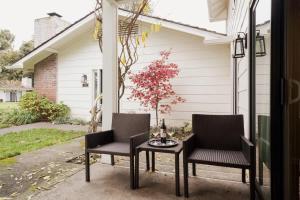 Napa Escape Luxe King Bed Near Wineries & Spa