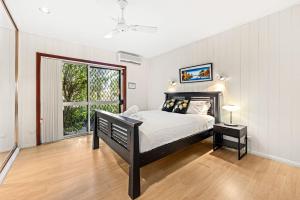 Gone Coastal - Pet Friendly with Swimming Pool