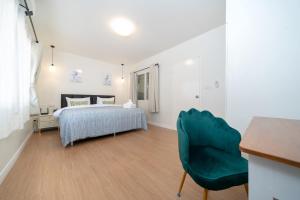 PoolHaus 3BR at Bangla Patong