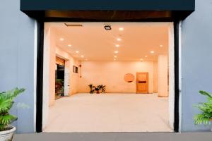 Super Townhouse Science City Formerly Hotel Mannat International