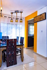 B5- 2 Bedroom Fully Furnished and Serviced Apartment in Westlands Parklands near Aga Khan Hospital