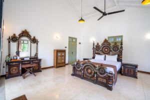 Amara Chairmans Bungalow